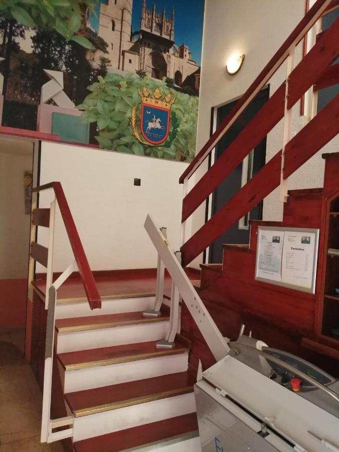Hostal Jaime I Huesca Ngoại thất bức ảnh
