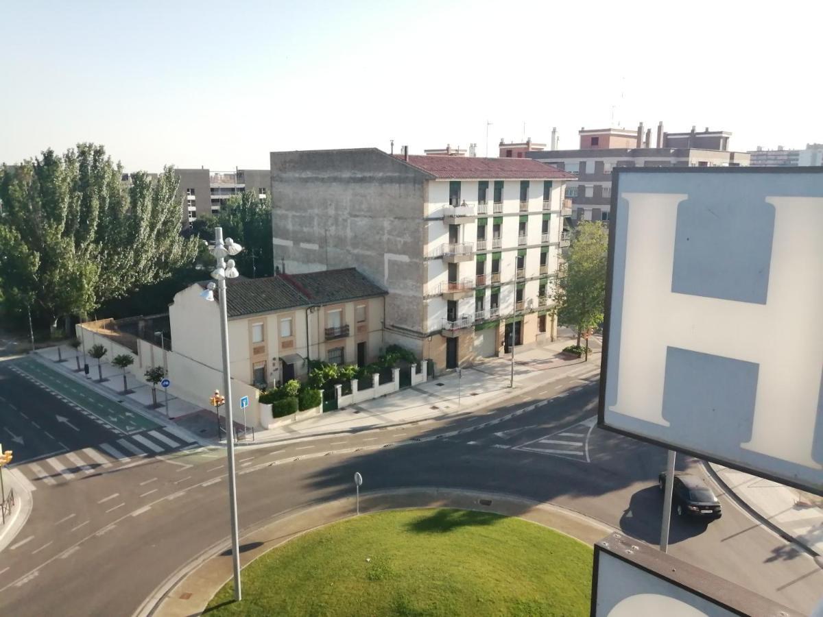 Hostal Jaime I Huesca Ngoại thất bức ảnh