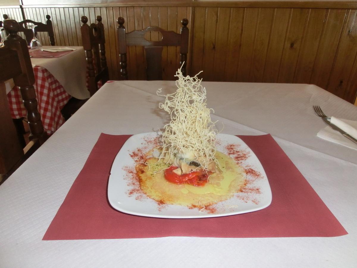 Hostal Jaime I Huesca Ngoại thất bức ảnh