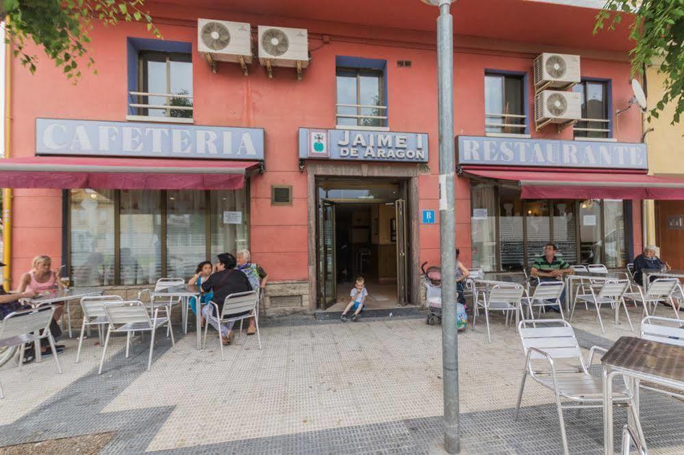 Hostal Jaime I Huesca Ngoại thất bức ảnh